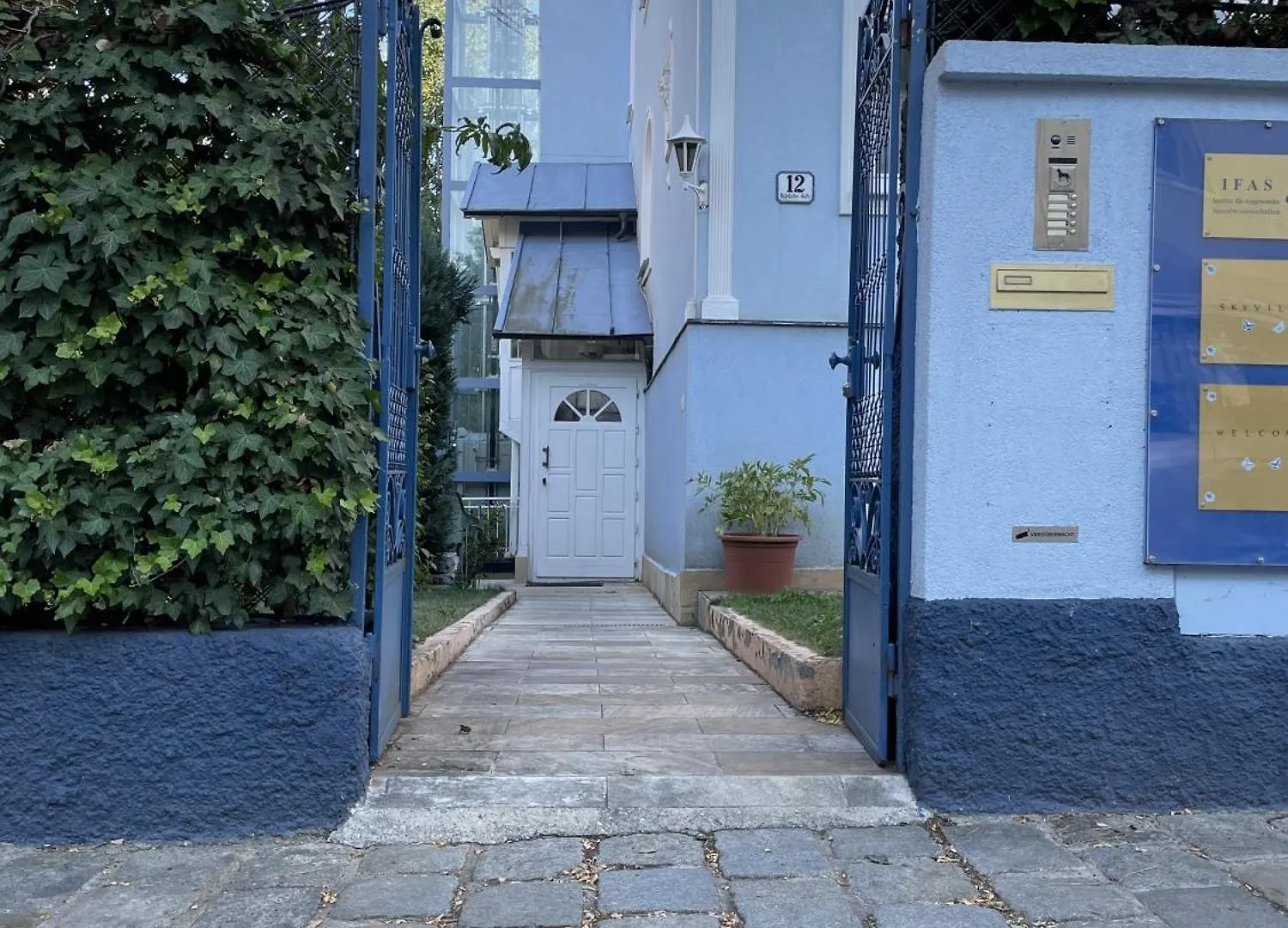 Apartment Skyvilla - Gartenwohnung Vienna Austria